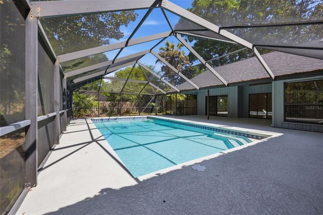 2408 NW 14TH PLACE, Gainesville, FL 32605