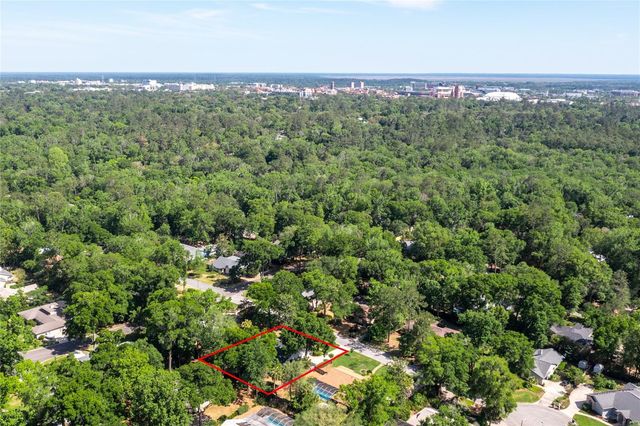2408 NW 14TH PLACE, Gainesville, FL 32605
