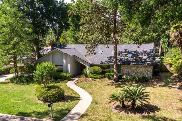 2408 NW 14TH PLACE, Gainesville, FL 32605