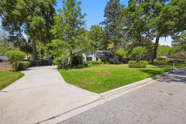 2408 NW 14TH PLACE, Gainesville, FL 32605