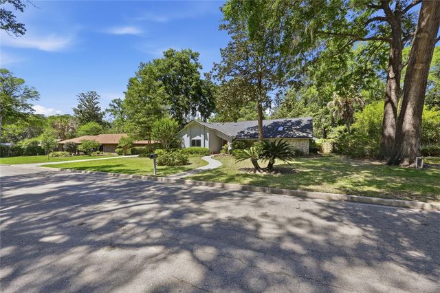 2408 NW 14TH PLACE, Gainesville, FL 32605