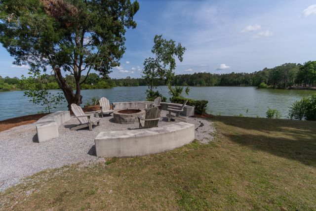 104 Spotted Way, Summerville, SC 29485