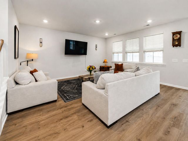 104 Spotted Way, Summerville, SC 29485