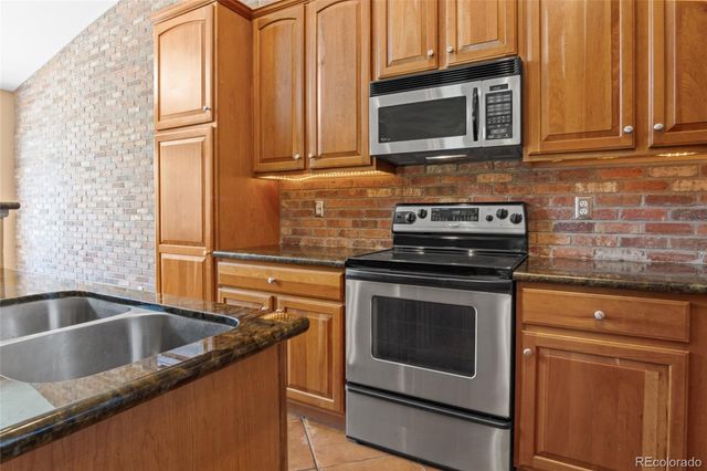 23024 E Ontario Drive 105, Aurora, CO 80016