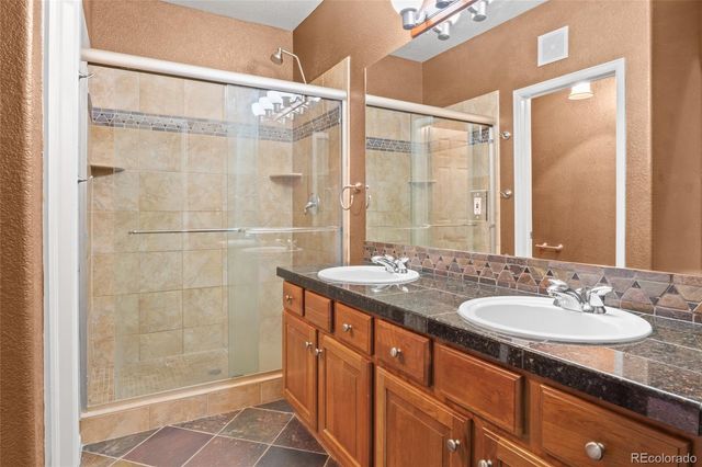 23024 E Ontario Drive 105, Aurora, CO 80016