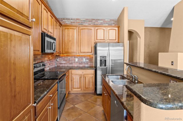 23024 E Ontario Drive 105, Aurora, CO 80016