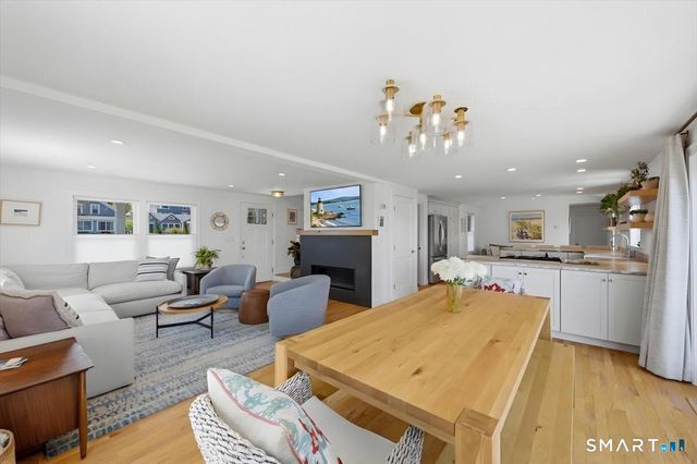 93 Pearl Street, Groton, CT 06340