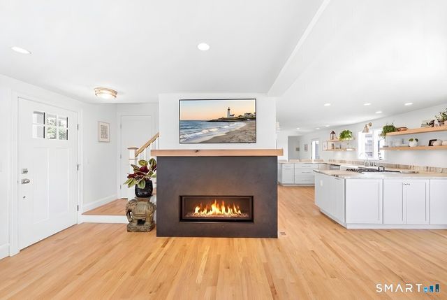 93 Pearl Street, Groton, CT 06340