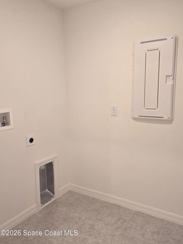 582 SW Richmond Circle SW, Palm Bay, FL 32908