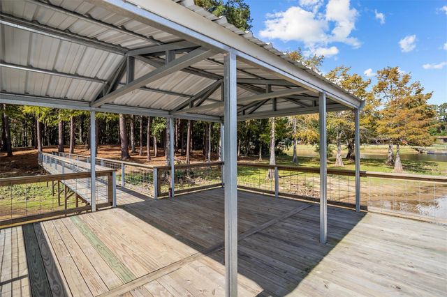 2846 Palo Gaucho Crossing, Hemphill, TX 75948