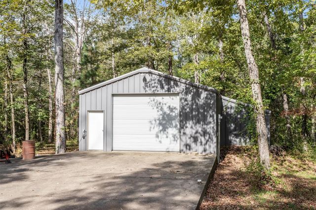 2846 Palo Gaucho Crossing, Hemphill, TX 75948