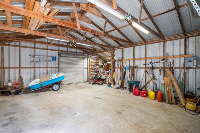 2846 Palo Gaucho Crossing, Hemphill, TX 75948