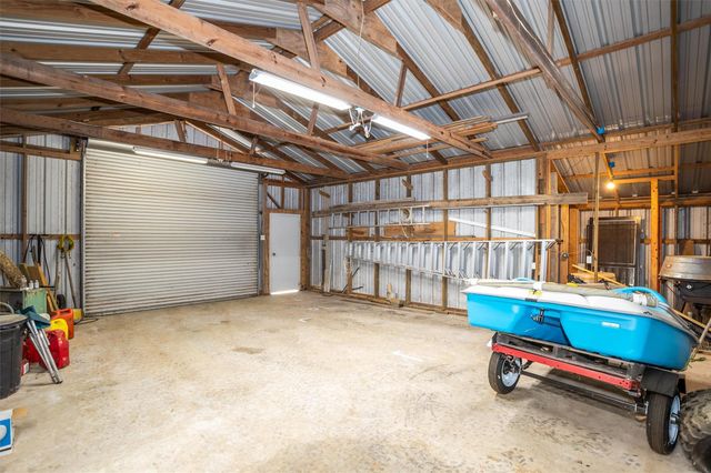 2846 Palo Gaucho Crossing, Hemphill, TX 75948