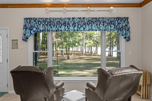 2846 Palo Gaucho Crossing, Hemphill, TX 75948