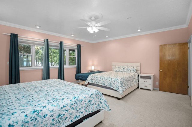 2846 Palo Gaucho Crossing, Hemphill, TX 75948