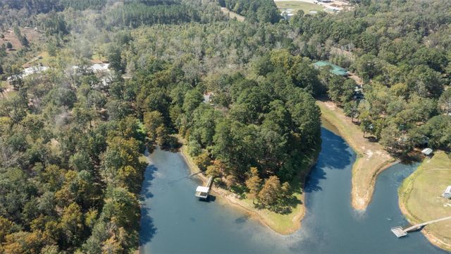 2846 Palo Gaucho Crossing, Hemphill, TX 75948