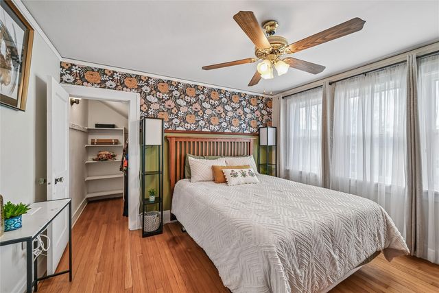 1806 7th Avenue SE, Cedar Rapids, IA 52403