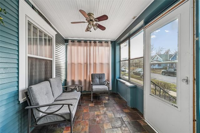 1806 7th Avenue SE, Cedar Rapids, IA 52403