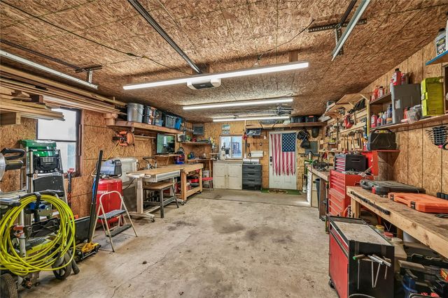 1806 7th Avenue SE, Cedar Rapids, IA 52403