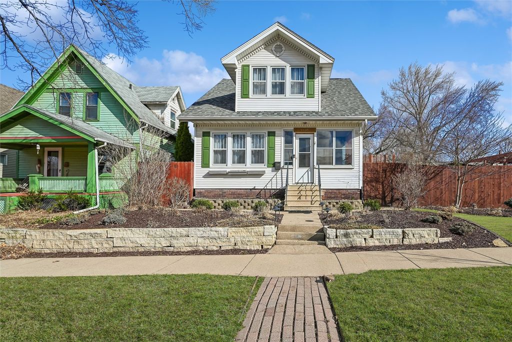 1806 7th Avenue SE, Cedar Rapids, IA 52403