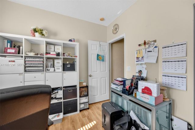 9002 SW 214th Ln, Cutler Bay, FL 33189