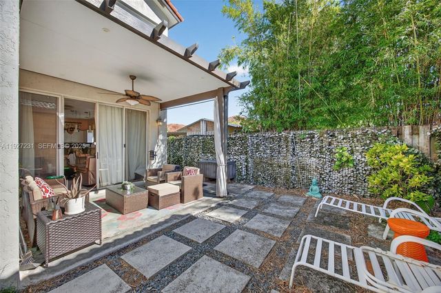 9002 SW 214th Ln, Cutler Bay, FL 33189