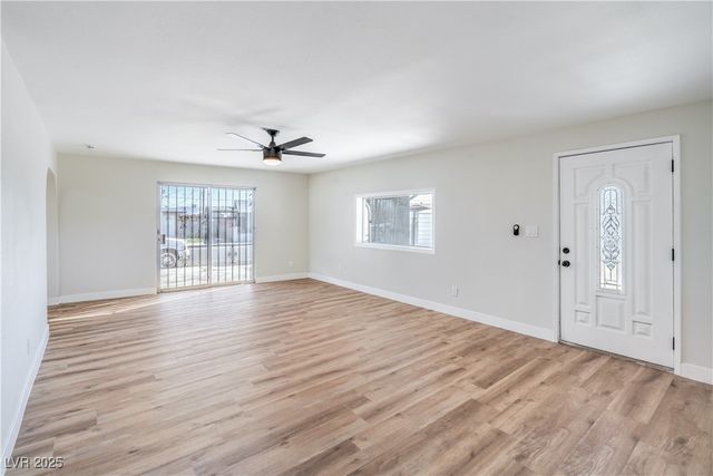 3114 Scarlet Oak Avenue, Las Vegas, NV 89104