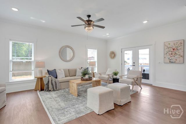 2005 E 38th Street, Savannah, GA 31404