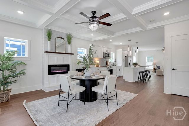 2005 E 38th Street, Savannah, GA 31404
