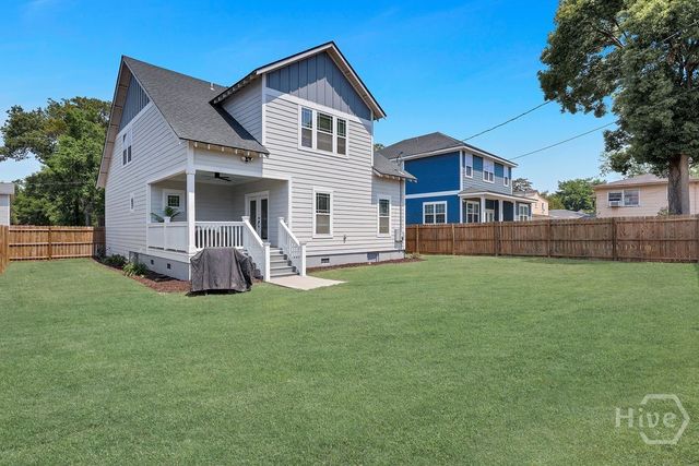 2005 E 38th Street, Savannah, GA 31404
