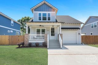 2005 E 38th Street, Savannah, GA 31404