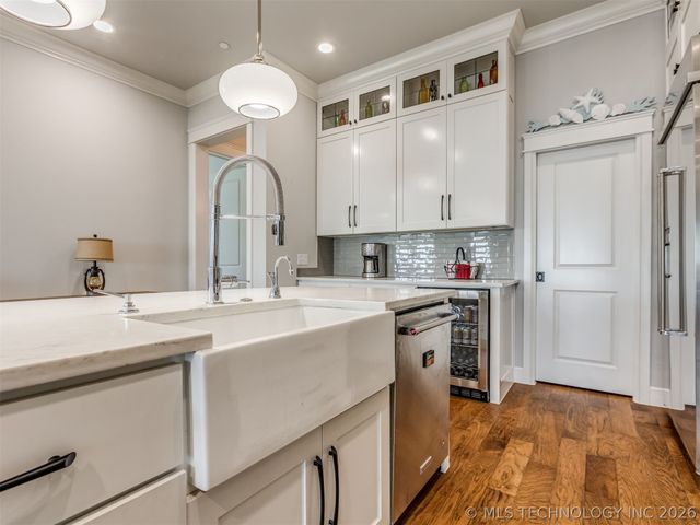 30 Park Street C, Carlton Landing, OK 74432