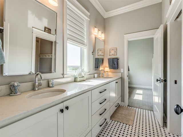 30 Park Street C, Carlton Landing, OK 74432