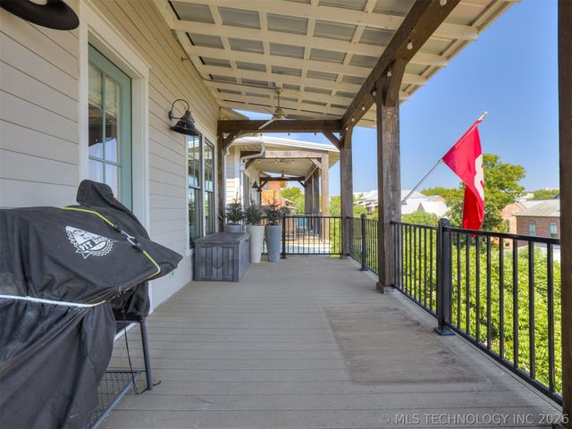 30 Park Street C, Carlton Landing, OK 74432