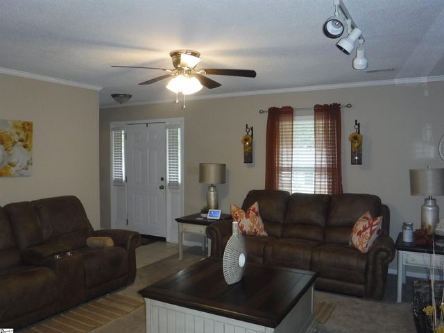 123 Gower Road, Spartanburg, SC 29303