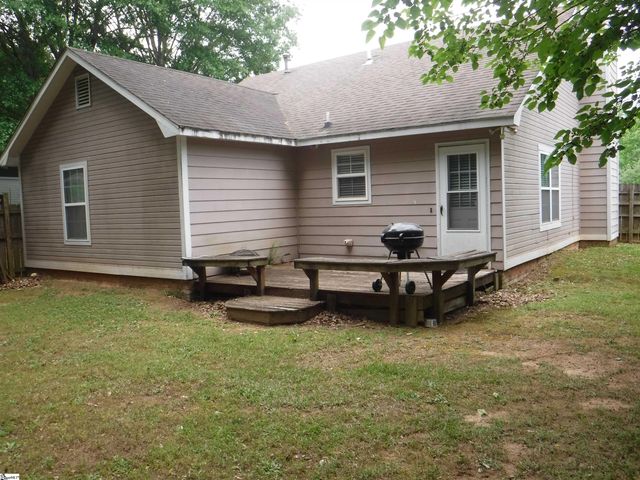 123 Gower Road, Spartanburg, SC 29303