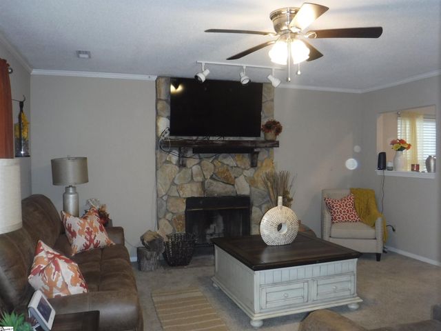 123 Gower Road, Spartanburg, SC 29303