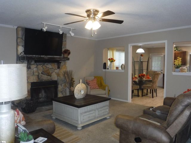 123 Gower Road, Spartanburg, SC 29303