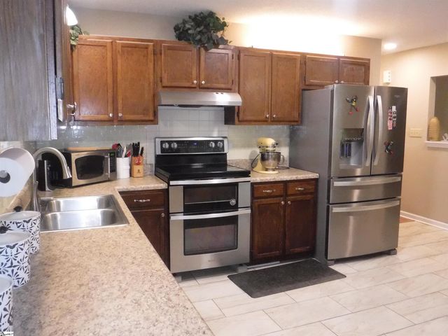 123 Gower Road, Spartanburg, SC 29303