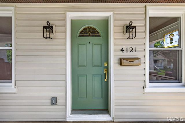 4121 Wilmington Avenue, St Louis, MO 63116