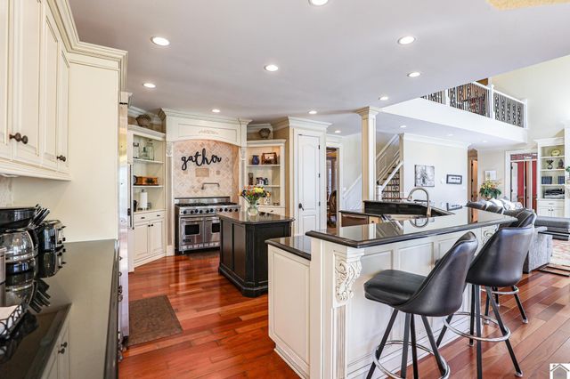 23 Tralee Ct, Benton, KY 42025
