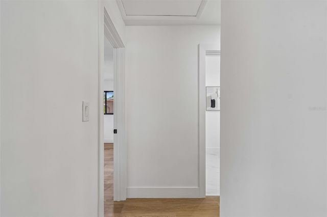 2550 GOMAZ WAY S, St Petersburg, FL 33712