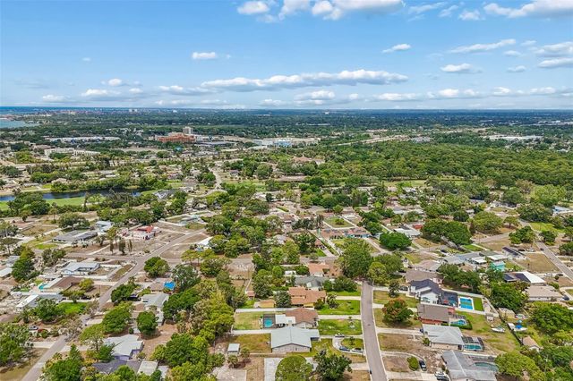 2550 GOMAZ WAY S, St Petersburg, FL 33712