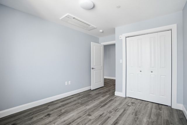 632 Centre St 204, Boston, MA 02139
