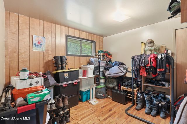 8993 W Twin Lakes RD, Rathdrum, ID 83858