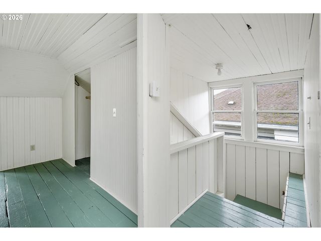 1333 Se MAIN St, Portland, OR 97214