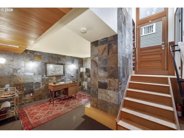 1333 Se MAIN St, Portland, OR 97214