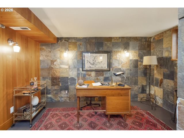 1333 Se MAIN St, Portland, OR 97214