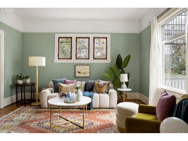 1333 Se MAIN St, Portland, OR 97214