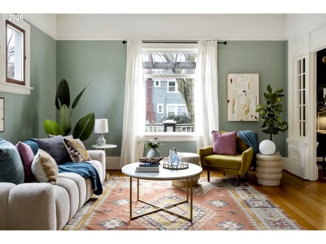 1333 Se MAIN St, Portland, OR 97214